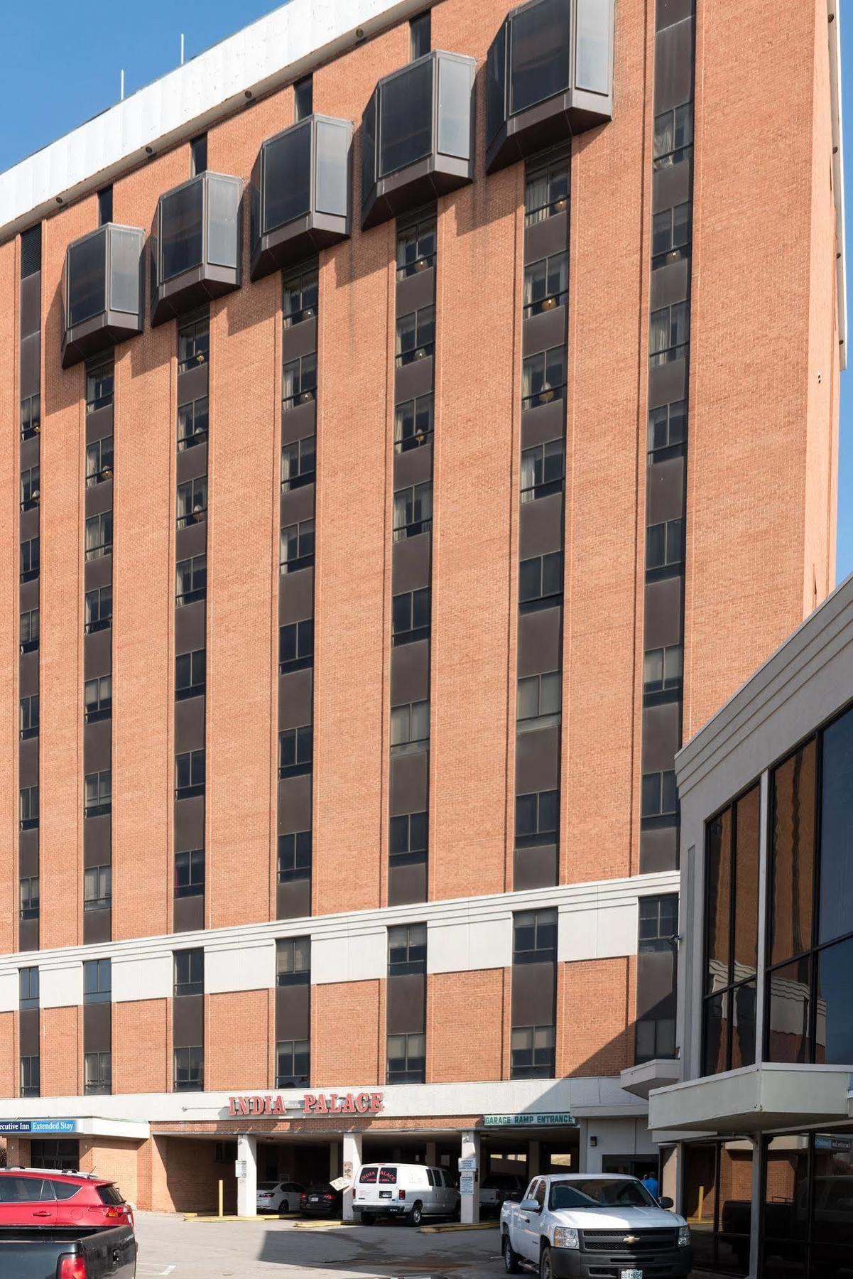 Kaiser Hotel Bridgeton Exterior photo